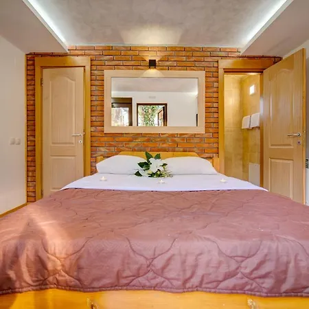 Duboko Hotel