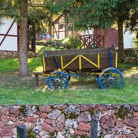 Duboko Hotel 3*