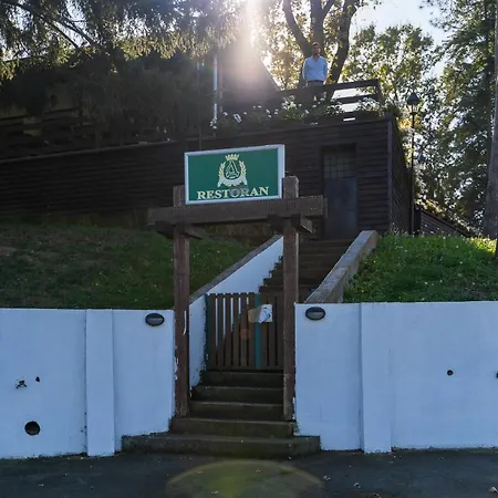 Hotel Duboko 3*