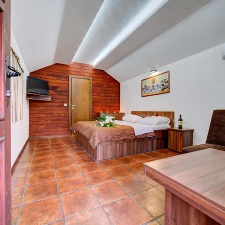 Hotel Duboko Ostruznica